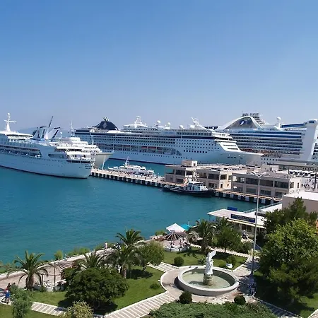 فندق كايهانبي كوشاداسيه