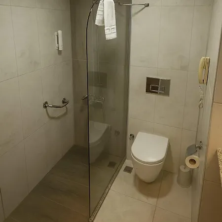 فندق كايهانبي 4*