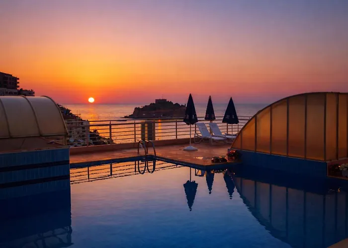 Kayhanbey Otel Kuşadası