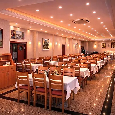 Hotel Kayhanbey 4*