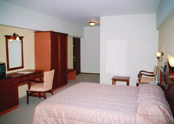 Otel Kayhanbey 4*