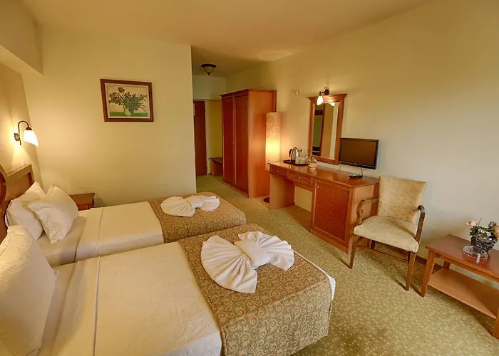Otel Kayhanbey 4*