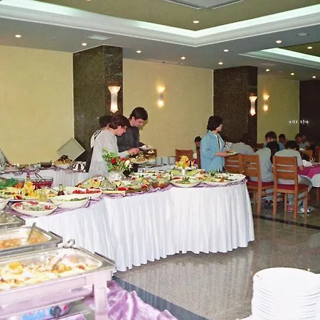 Kayhanbey 4* Κουσάντασι