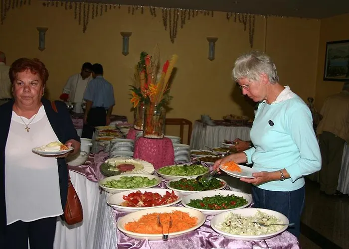 Kayhanbey Otel 4*