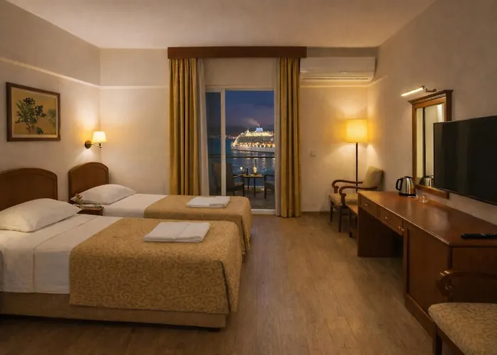 Kayhanbey Otel 4*